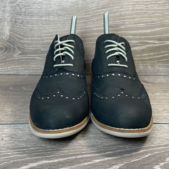 Cole Haan Gramercy Black Leather Women’s Sz 7B Wingtip Lace Up Oxford Shoes - Picture 2 of 10